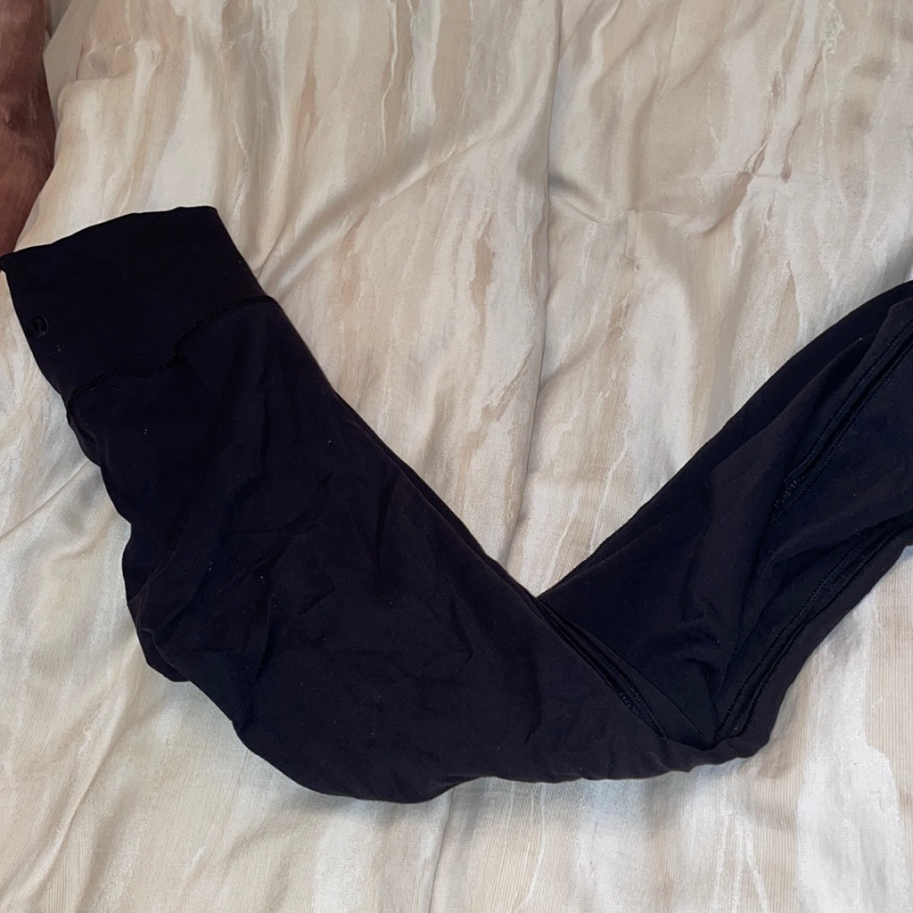 Lululemon Special Edition Black Mesh Lining Leggings